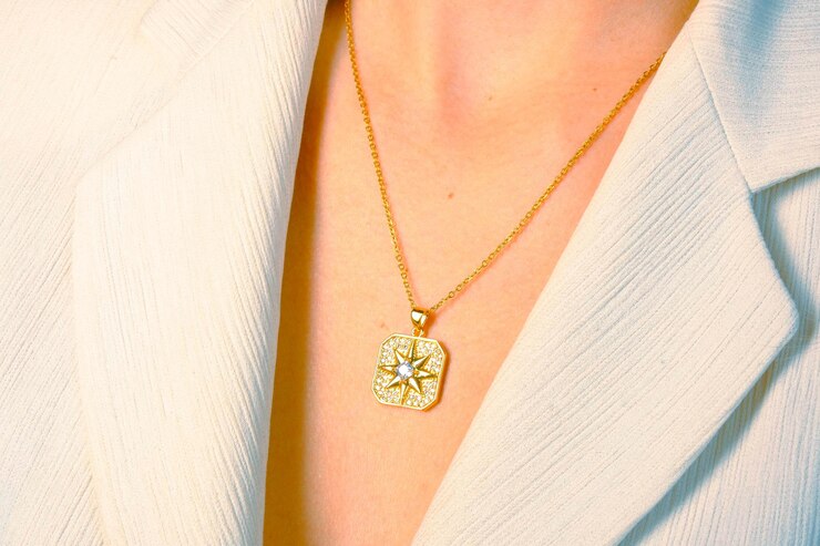 چطور طلا را با استایل لباس ست کنیم؟